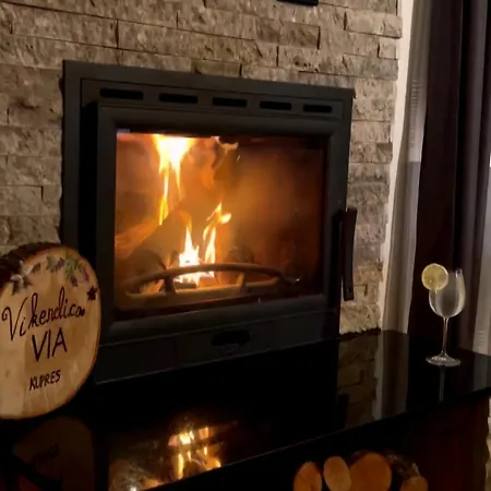 Vikendica Via - Cajusa,